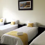 Hostal Anthony\'S Lince